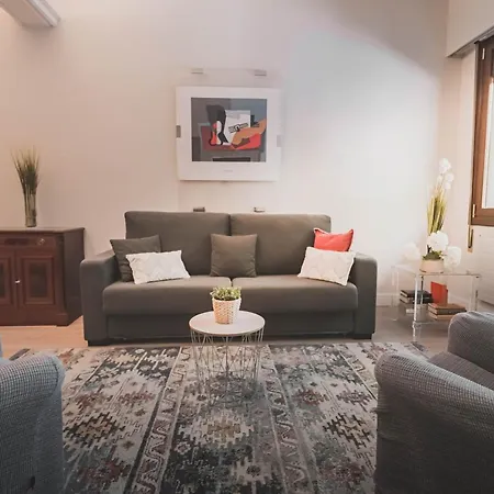 Park View Beautiful Apartment *